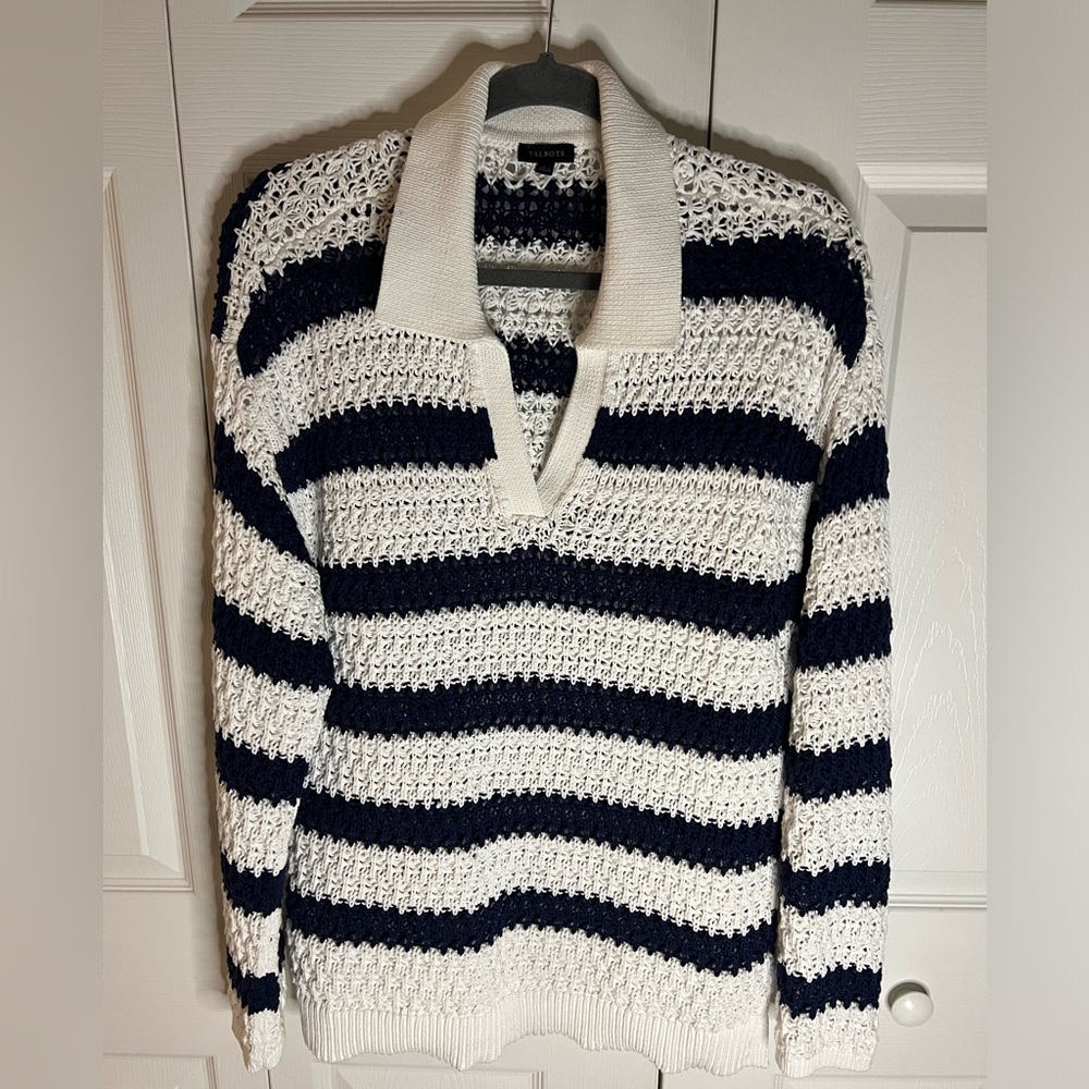 Oversized Knitted Sweater - Unisex Sweater